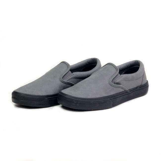 Giày sneakers Vans UA Classic Slip-On Dennis Enarson BMX VN0A5JIS9BI