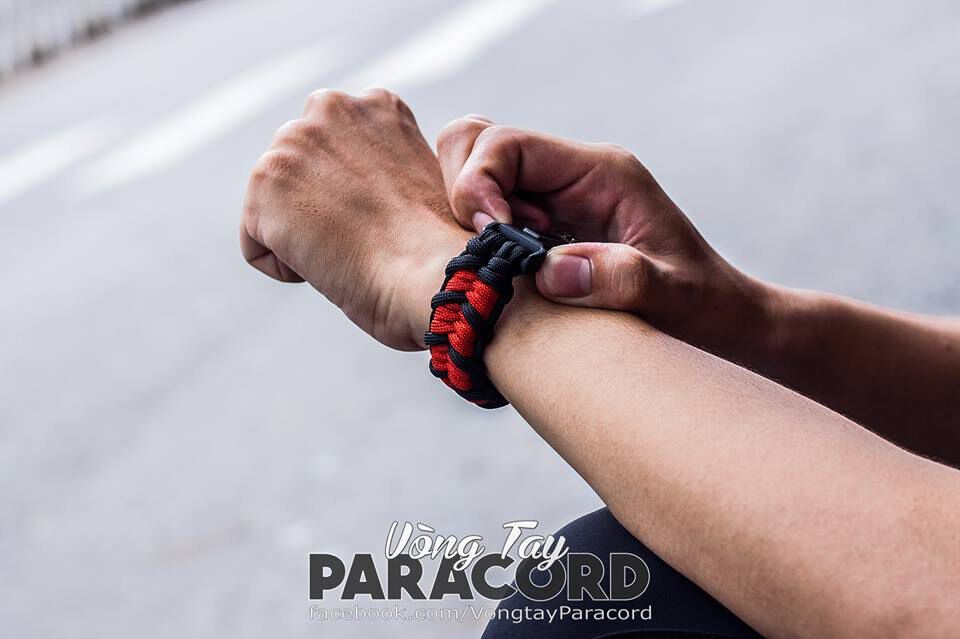 Custom made paracord bracelet/watchbands/keychain | Kuala Lumpur