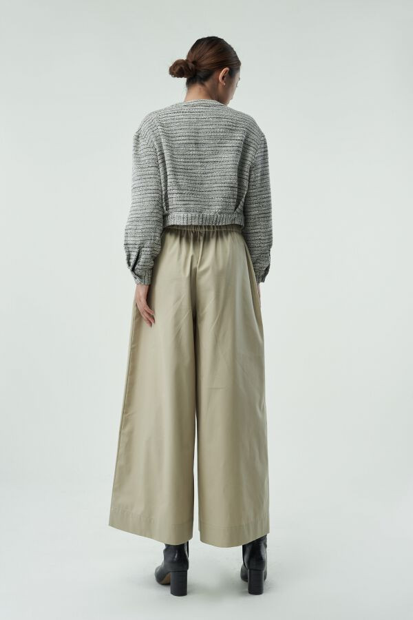 Mua Quần Váy Lưng Thun Cho Bé Gái Chất Đũi Xước Đẹp Mát Thấm Hút Mồ Hôi  Size 10-35kg - Be - Sz 4(10-13kg) tại Kippoo Store | Tiki