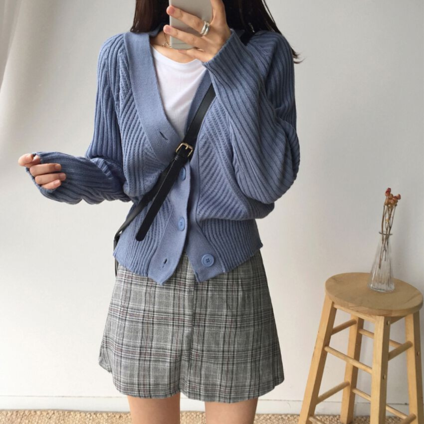 Những mẫu áo cardigan mà các nàng tuyệt đối không nên bỏ qua mùa Thu Đông  2019