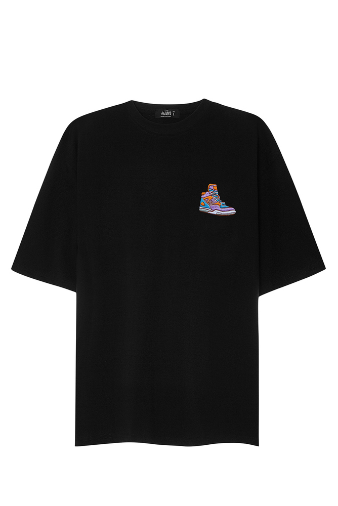 Áo Thun Sneaker Đen