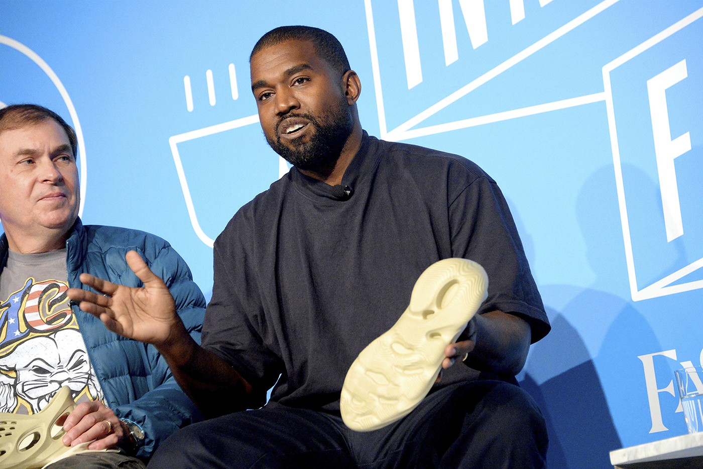 Hinh anh 3: Adidas ban giay "Fake" va vu kien 250 trieu USD vs Kanye West