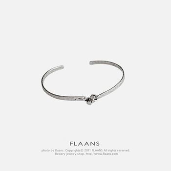 Vòng Tay FLAANS Vintage NapCo B