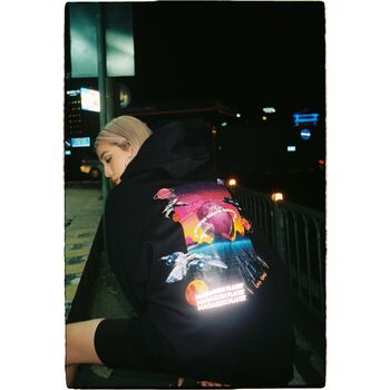 Hoodie Dreaming Planet