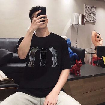 Áo Thun Unisex Nữ Nam Form Rộng Tay Lỡ Vải Mịn Cotton Mặc Thoáng Mát Màu Đen Trắng kaws dry unisex - 1994studio