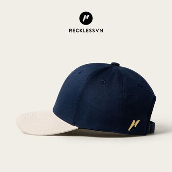 [Mã LT50 giảm 50k đơn 250k] Nón Bóng Chày Lưỡi Trai Màu Navy Phối Be Reckless Signature Ballcap Vải Kaki Cotton