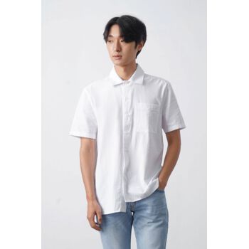 Áo sơ mi tay ngắn, túi ngực trước. - 10S21SHS014