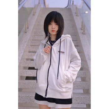 Áo Khoác chi tiết inox ko rĩ OhNil