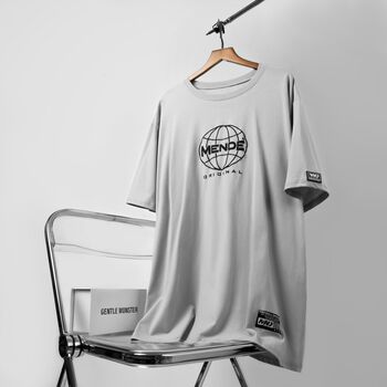 MENDE - Earth Tee Xám - Áo thun đơn giản màu xám hình trái đất