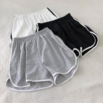 Quần đùi nữ ngủ mặc ở nhà form rộng nhiều màu, Quần short nữ chất cotton thoáng mát - Made by Fiin