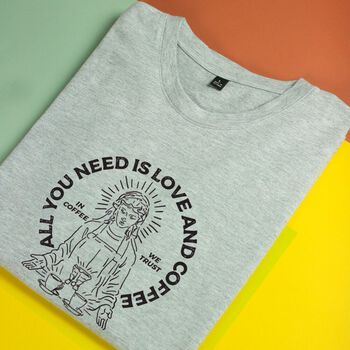 Áo thun tay ngắn unisex Chodole cho cả nam và nữ, chất liệu vải cotton in hình All you need is love and coffee