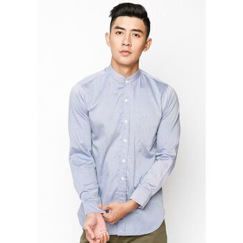 Áo sơ mi cổ trụ màu xanh nhạt ( Clearance )