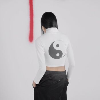 croptop dài tay yinyang