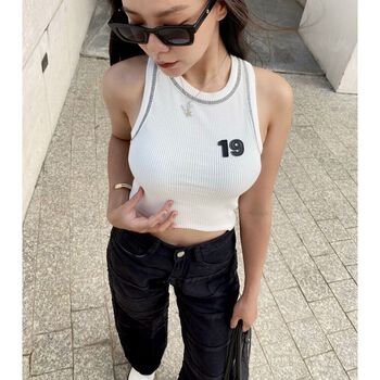 Tanktop Cut Eo // 19DEGREES