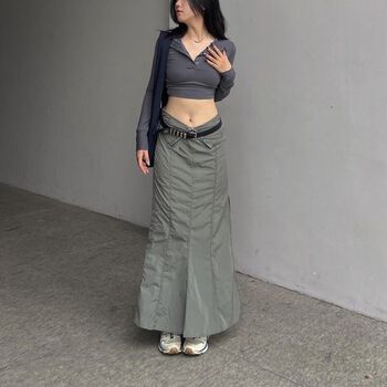 Áo thun tay dài màu xám Melancholy