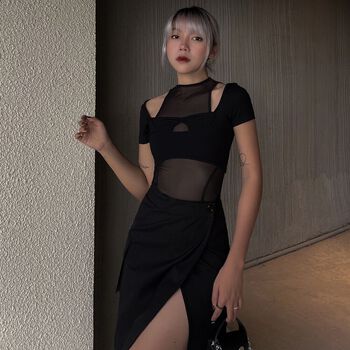 Set Áo Ren Phối Váy Wrap Xẻ Túi Hộp BunnyHill SSBL06