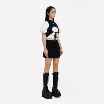 Set Áo Tay Phồng Nhún Trắng Phối Ren Váy Quần Ngắn Xẻ Tà Đen BunnyHill SSBL06