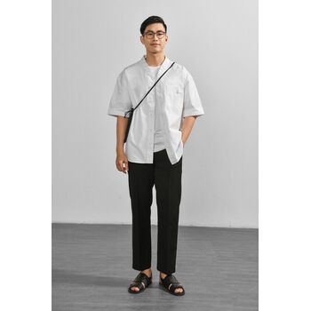 Áo Sơ Mi Jean Trơn Tay Ngắn Form Oversize - 10F20DSH007
