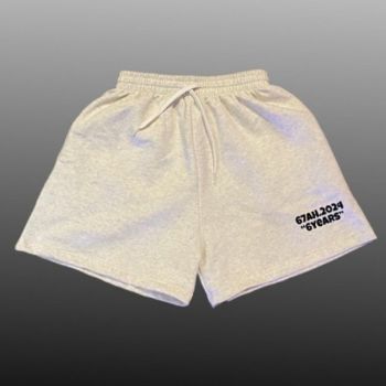 Quần short nỉ dáng trên gối unisex SS24
