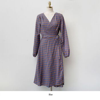 Váy Dài Sọc Caro Màu Kem ENVYLOOK Mareribon Lap Dress