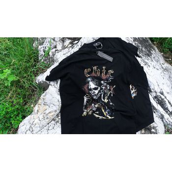 Black Metallica T-shirt