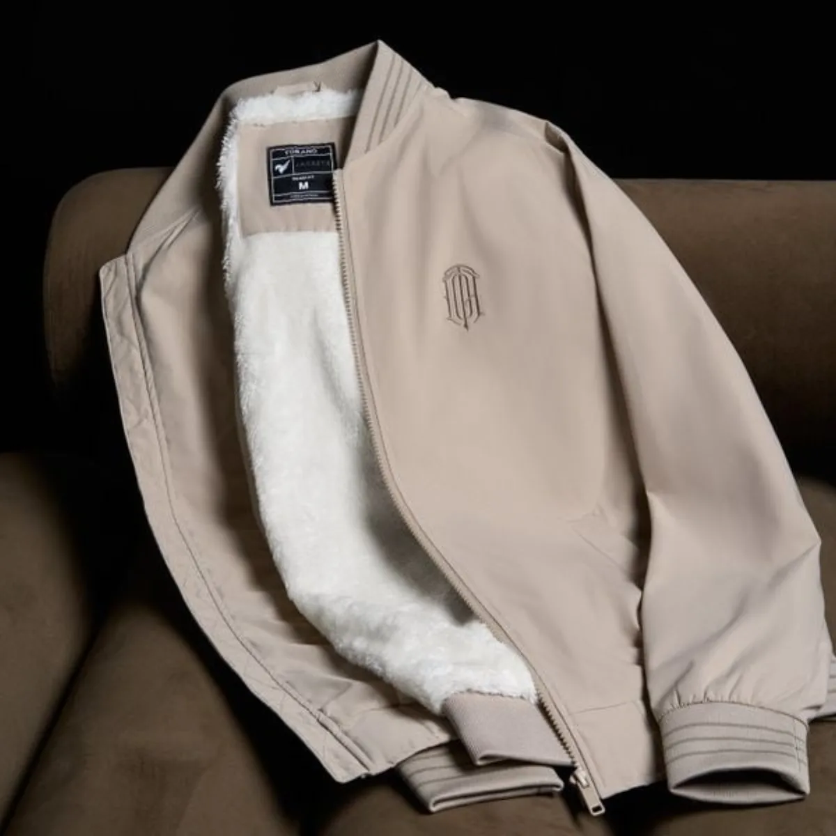 Áo khoác gió 2 lớp FUR-LINED BOMBER TORANO lót lông cổ bomber Công Nghệ Cao Cấp Heattech, Chống Thấm, Giữ ấm GWCU051