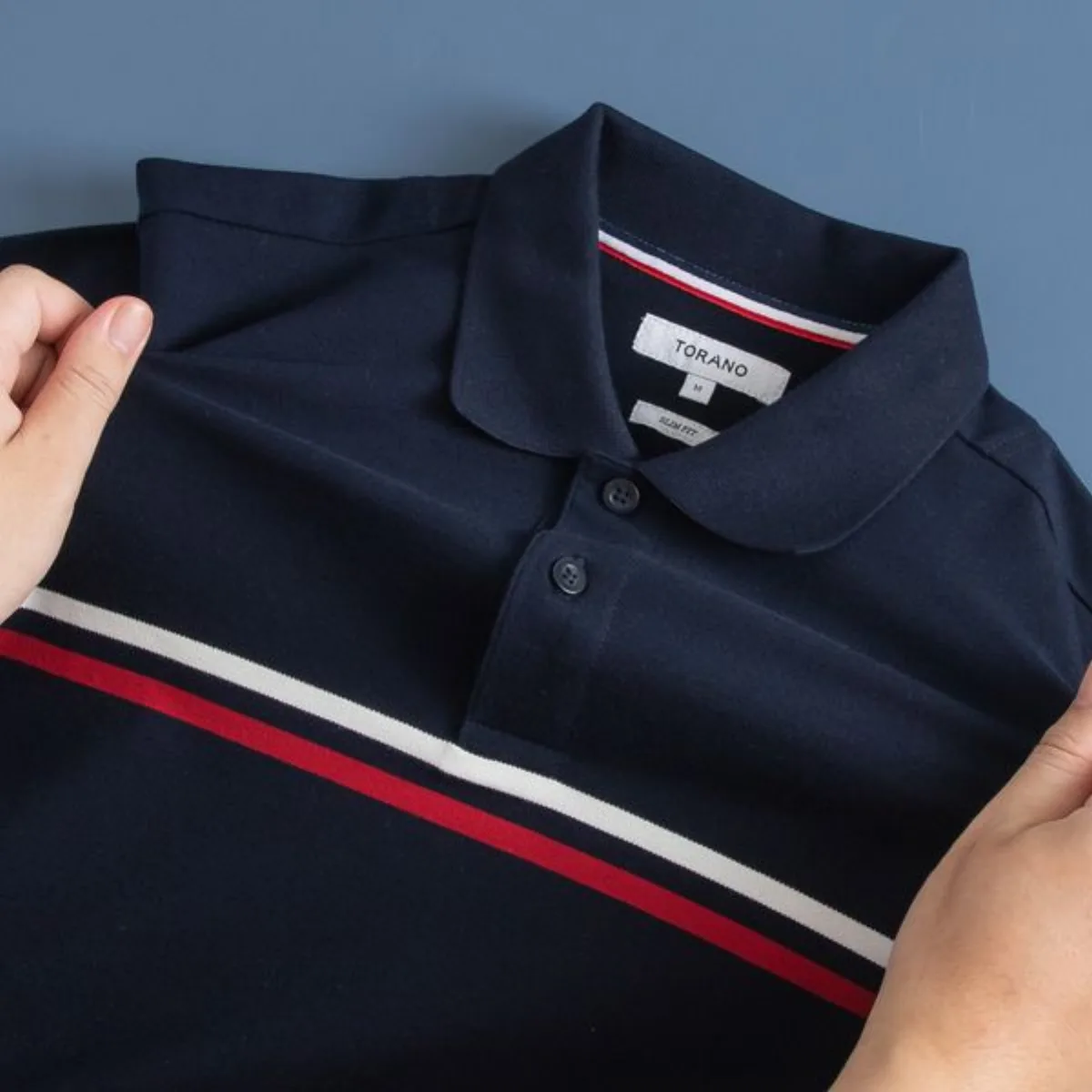 Áo HORIZONTAL POLO TORANO kẻ bo tay phối màu trẻ trung, chống nhăn, thấm hút , co giãn thoải mái GSTP067