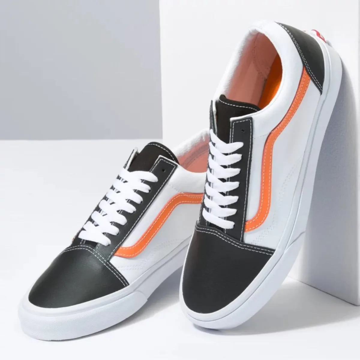 Vans Old Skool Classic Sport Black/True White