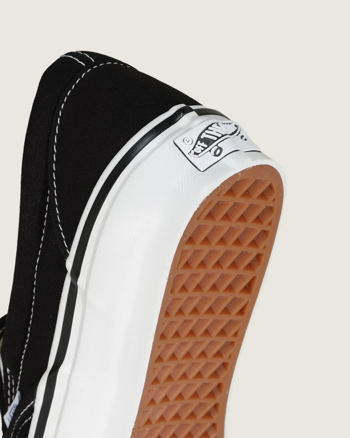 Giày VANS PREMIUM SLIP ON CLASSIC BLACK/WHITE