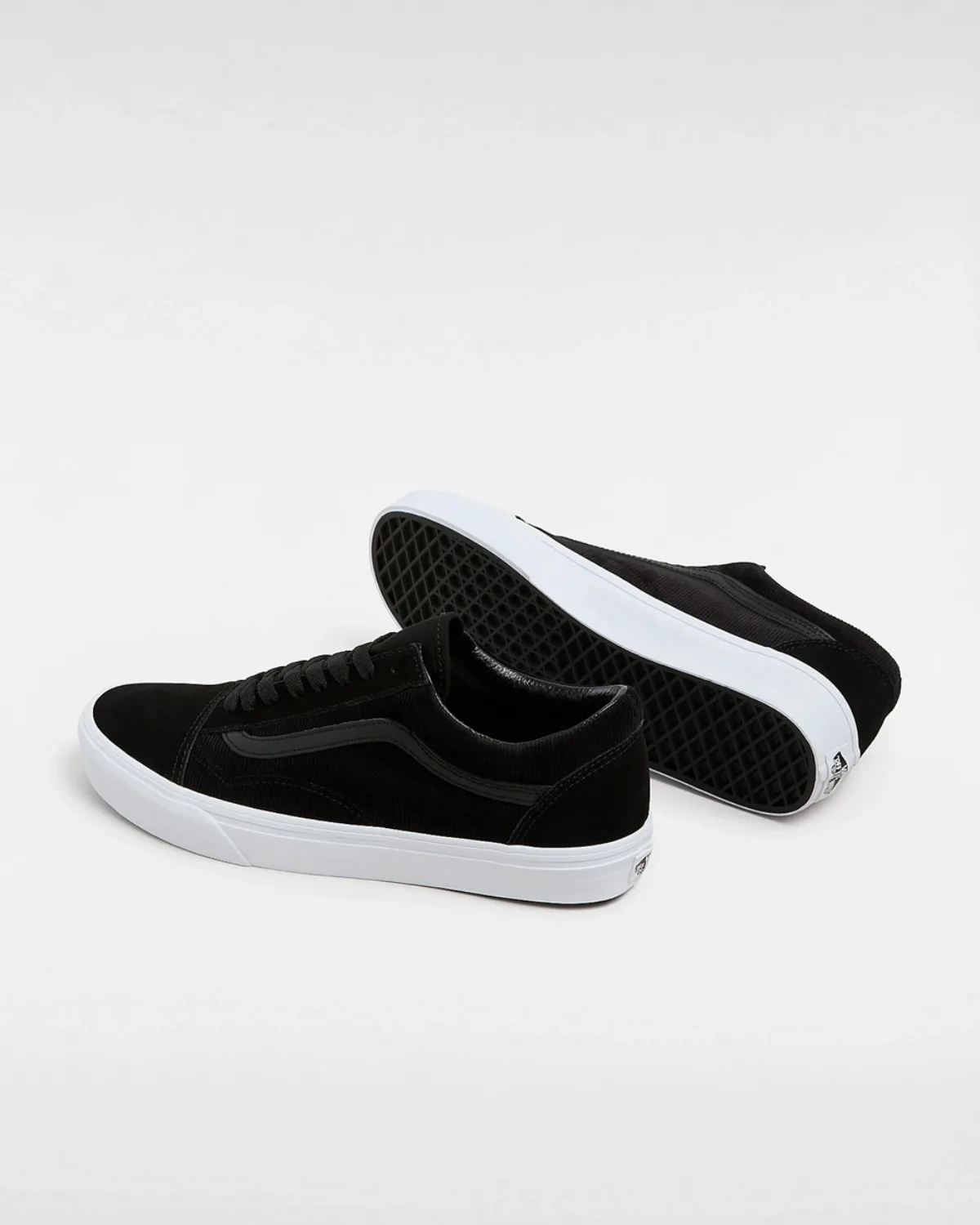 Giày VANS OLD SKOOL CORDUROY BLACK