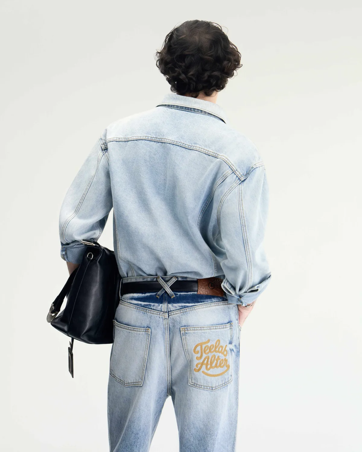 Áo Khoác Jean Teelab Alter Regular Denim Essentials FW26 Jacket AK150