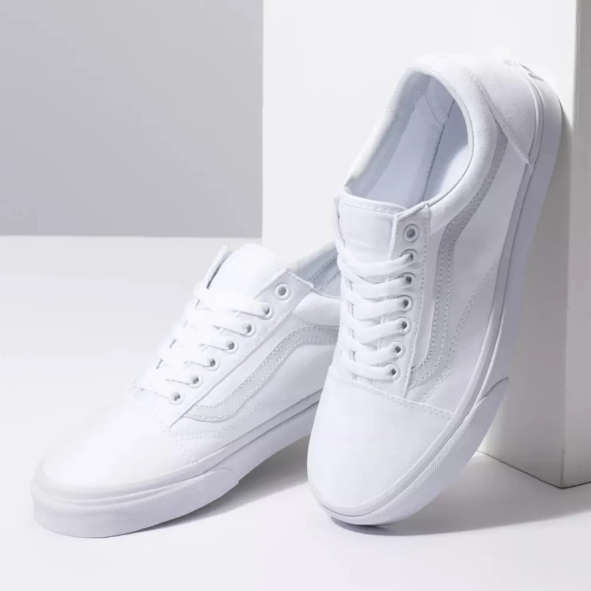 VANS CANVAS OLD SKOOL CLASSIC TRUE WHITE