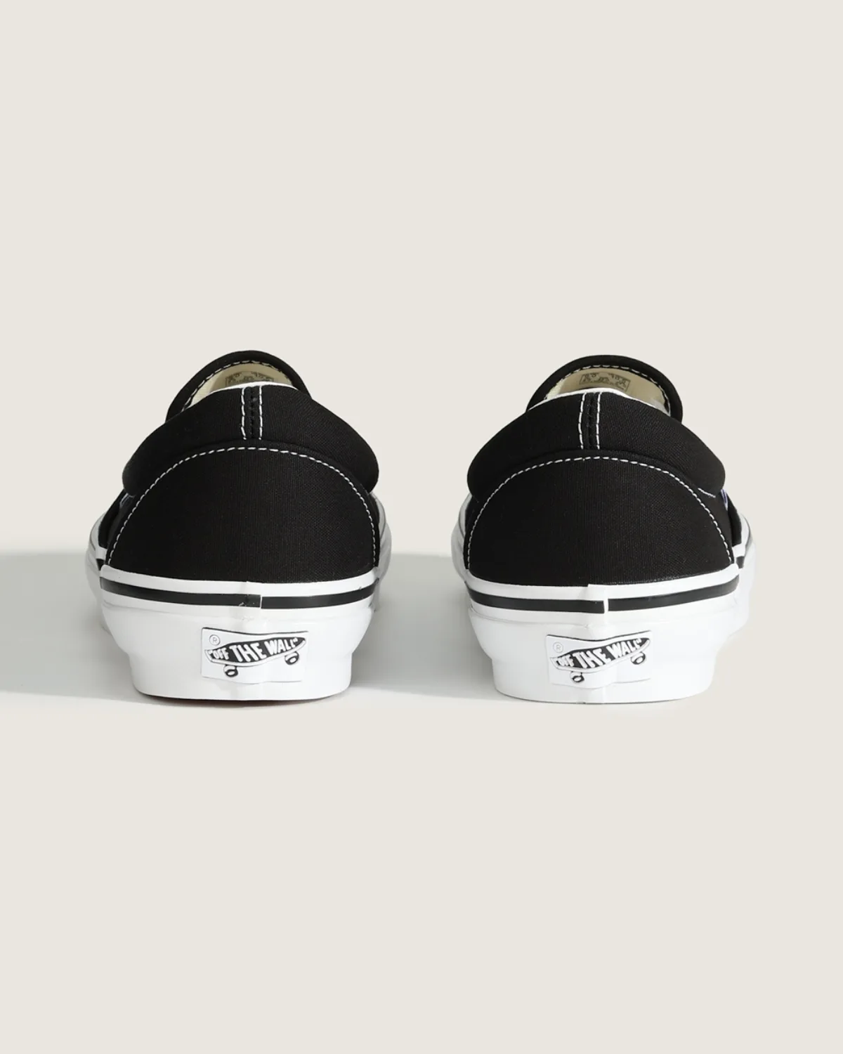 Giày VANS PREMIUM SLIP ON CLASSIC BLACK/WHITE