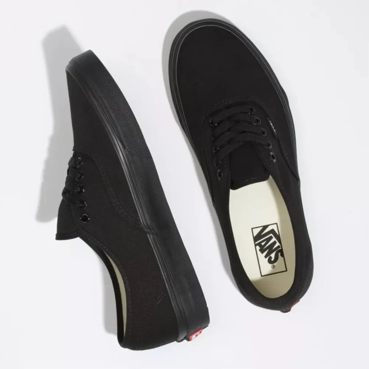 VANS AUTHENTIC CLASSIC BLACK/BLACK