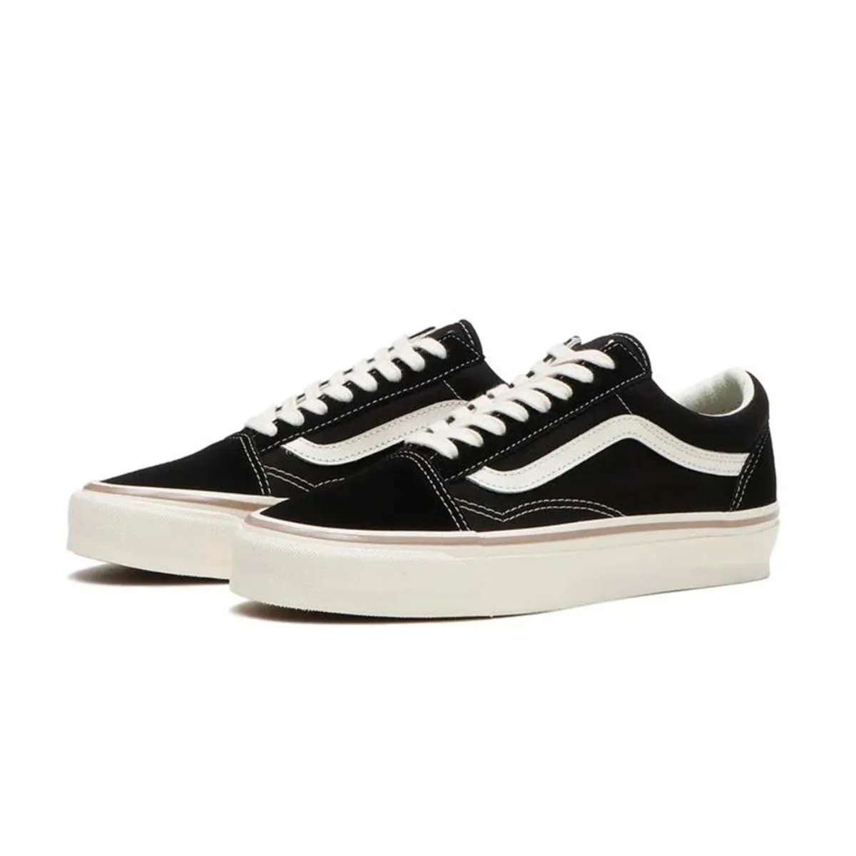 Giày VANS OLD SKOOL MTE 36 BLACK MARSHMALLOW