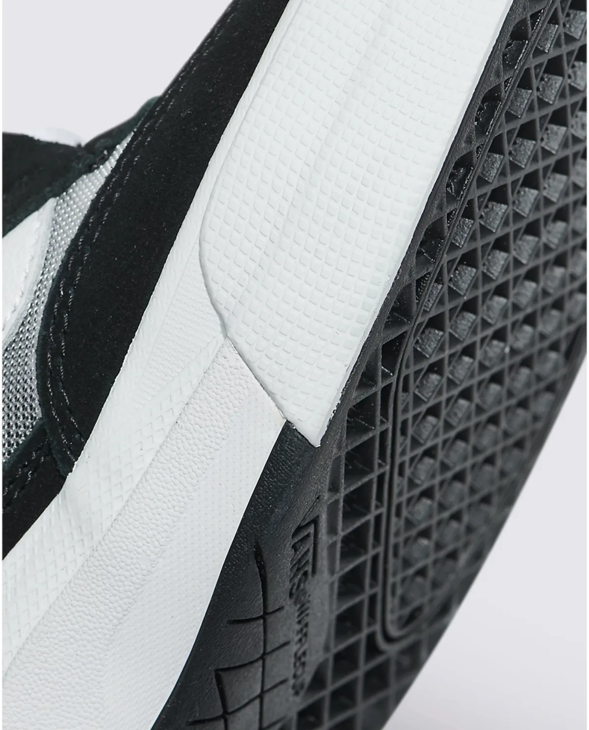 Giày VANS WAYVEE BLACK TRUE/WHITE