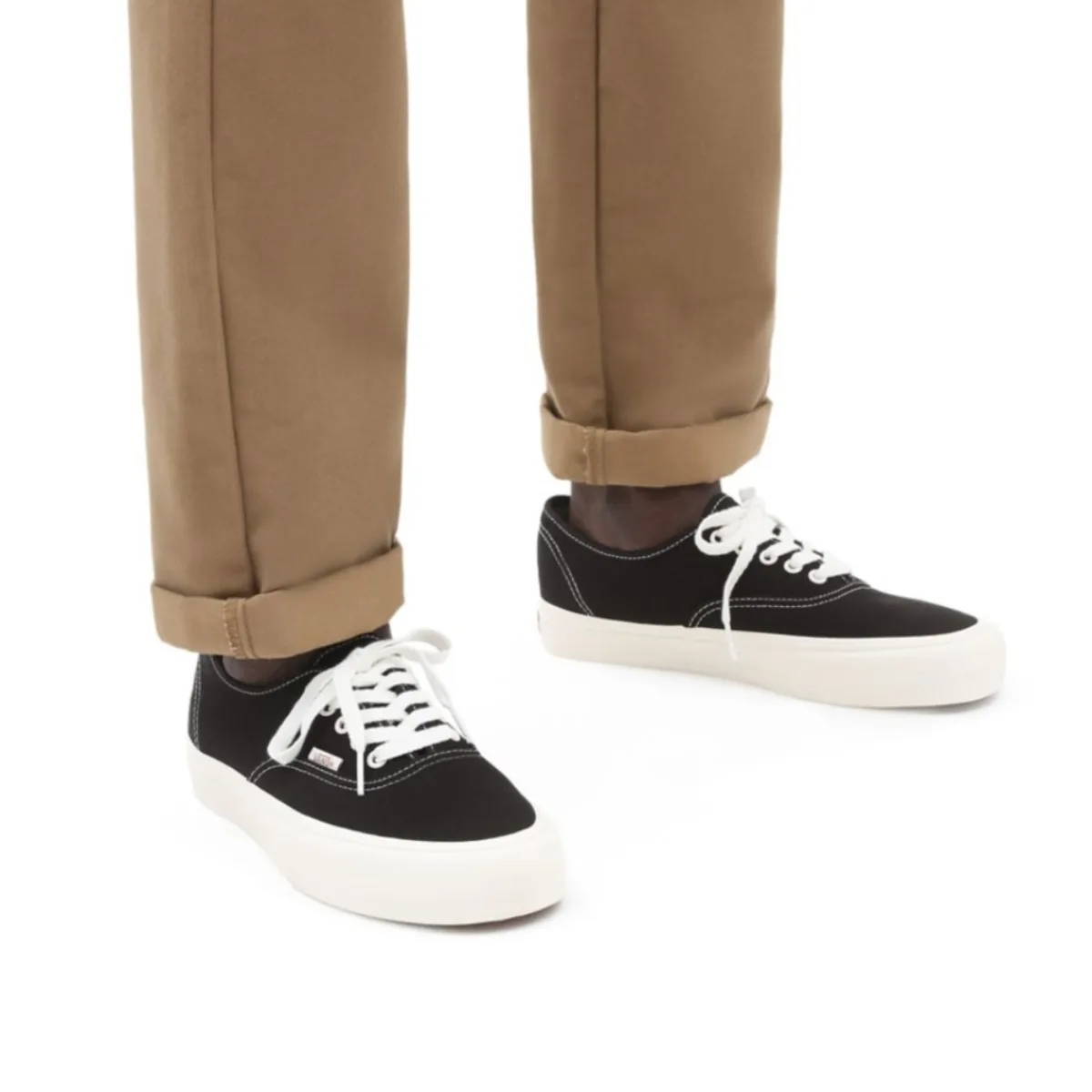 VANS AUTHENTIC VR3 GROWTH GARDEN VR3 BLACK