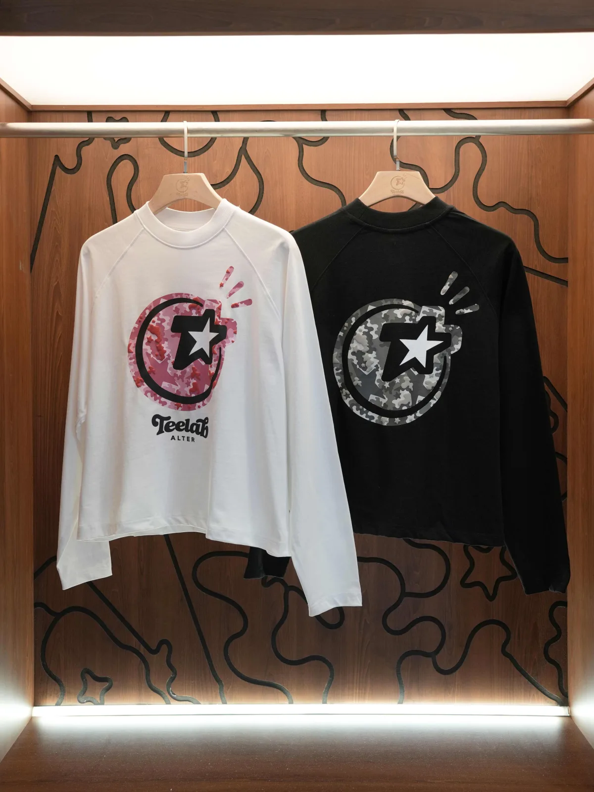 Áo Thun Dài Tay Teelab Alter Regular Cotton TI STAR Rhinestone Long Sleeve TS420