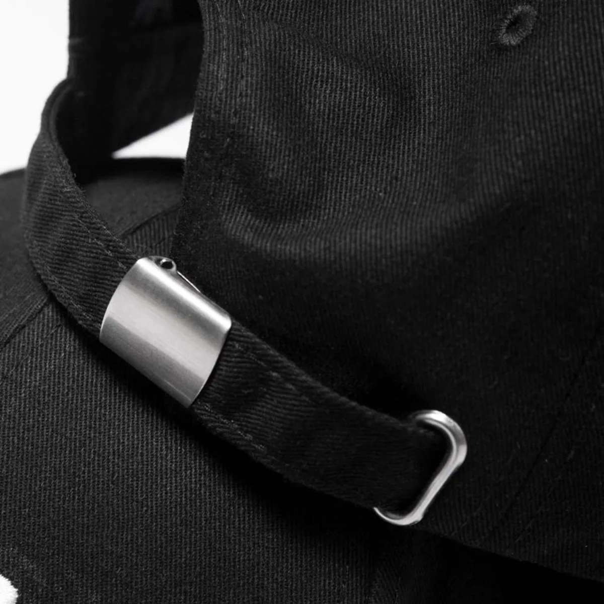 Mũ lưỡi trai nam nữ local brand ONTOP đen xanh thêu chữ form mềm Basic Cap | O-CAP01