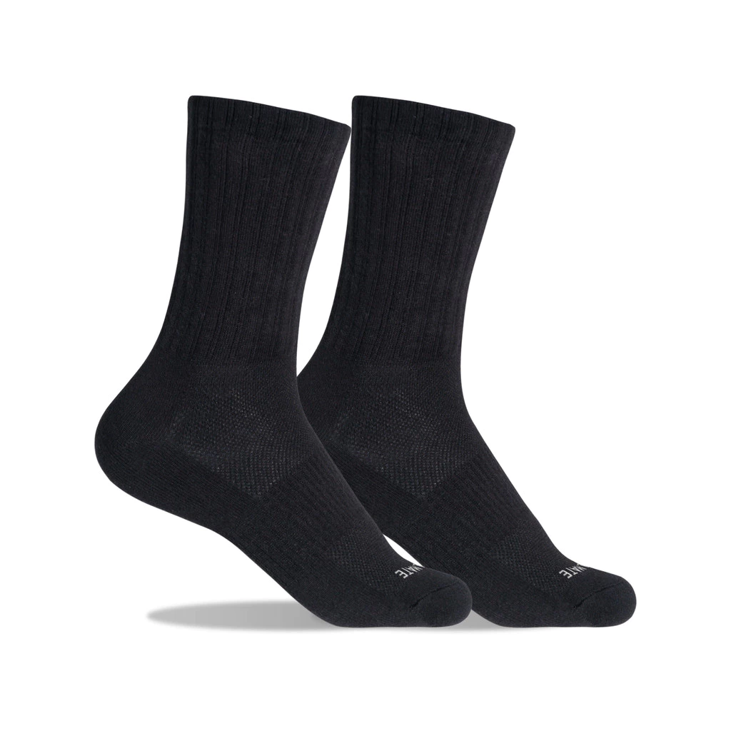 Tất thể thao active cổ dài thấm hút tốt Coolmate
