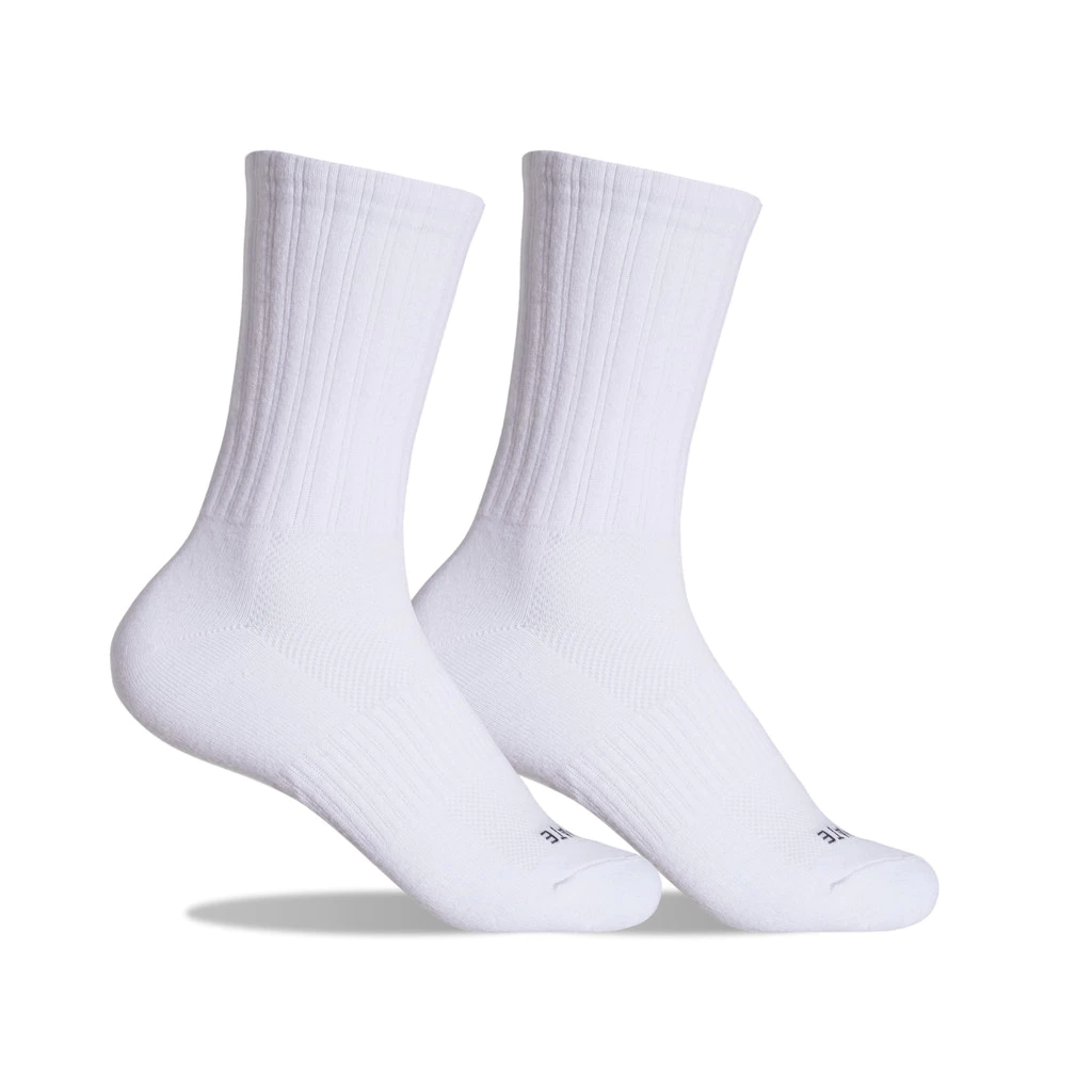 Tất thể thao active cổ dài thấm hút tốt Coolmate