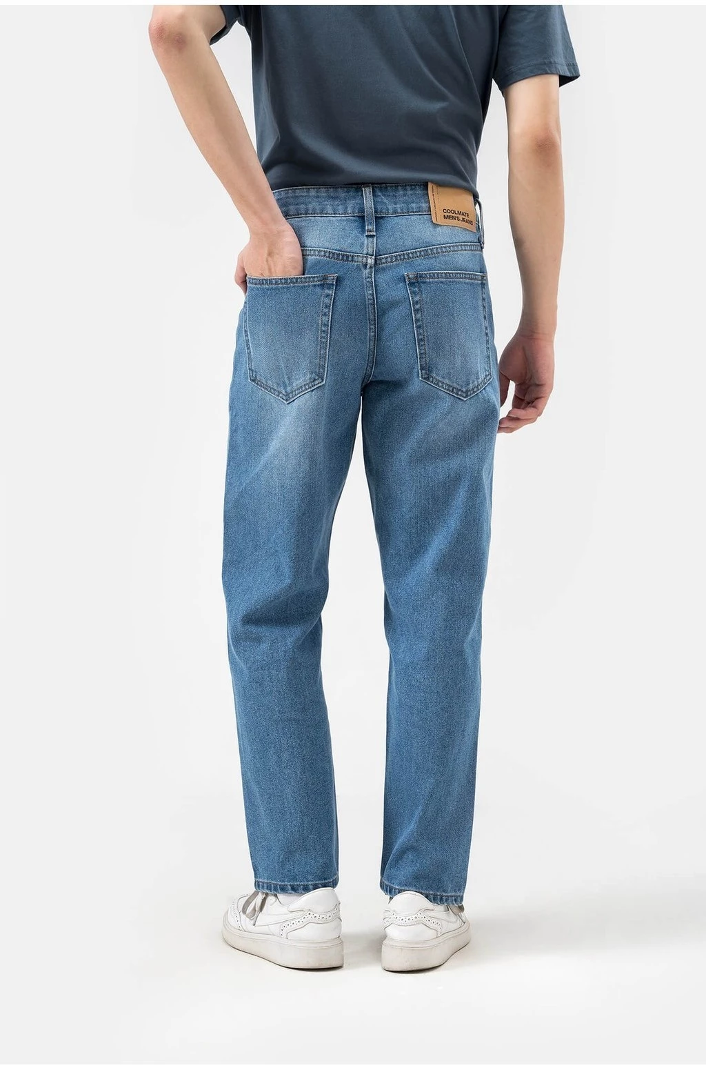 Quần Jeans Basics dáng suông rộng Regular Straight dày dặn, quần dài đi làm đi chơi Coolmate