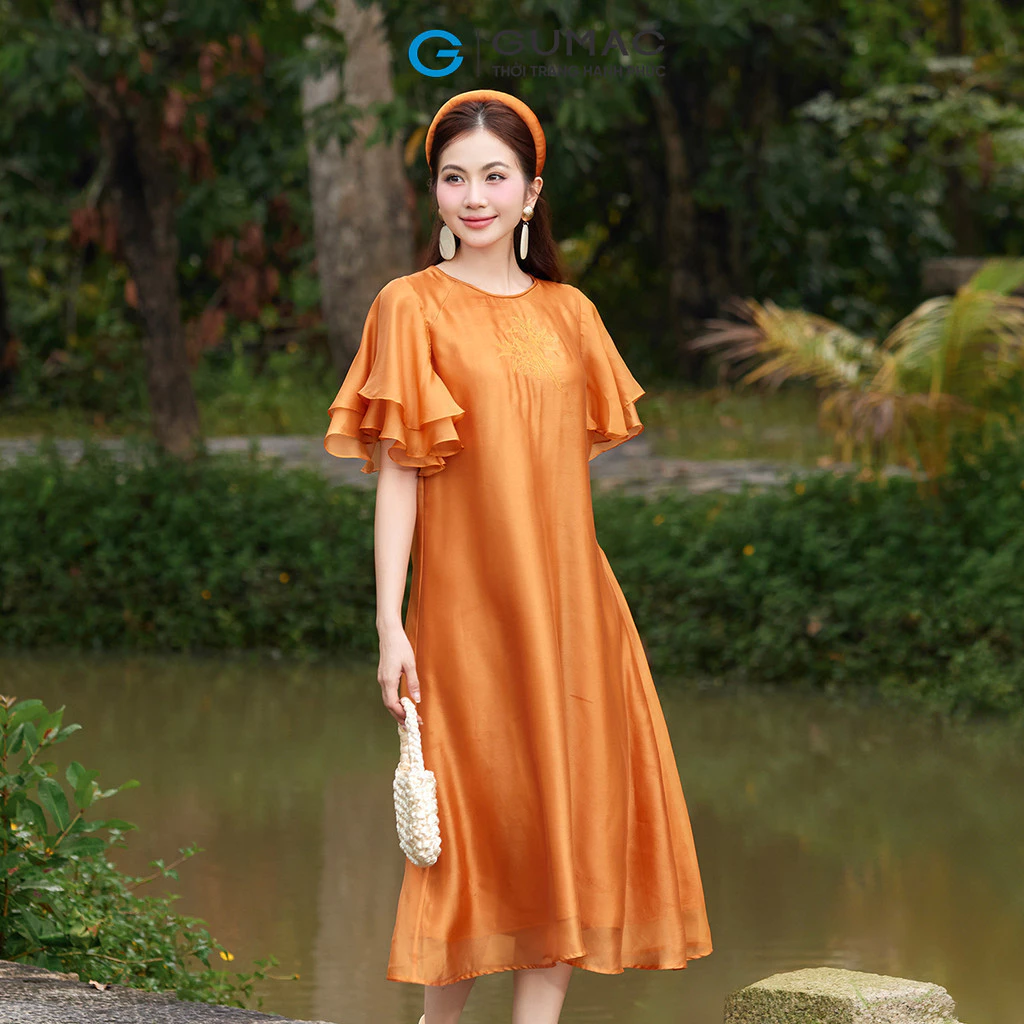 Đầm nữ GUMAC suông thêu hoa  QPE11042 - BST Áo dài Duyên 2025
