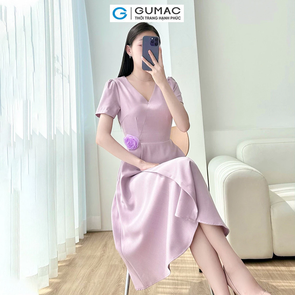 Đầm nữ GUMAC A xòe cổ tim đính hoa hồng tím nữ GUMAC tính thanh lịch DE03017