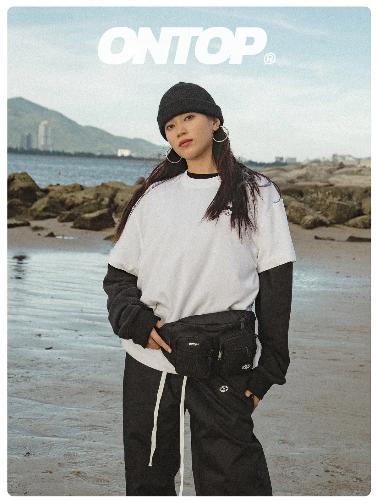 Túi bao tử đeo bụng vải canvas ONTOP màu đen phối lưới nhiều ngăn local brand nam nữ Mesh Bumbag | O-B64
