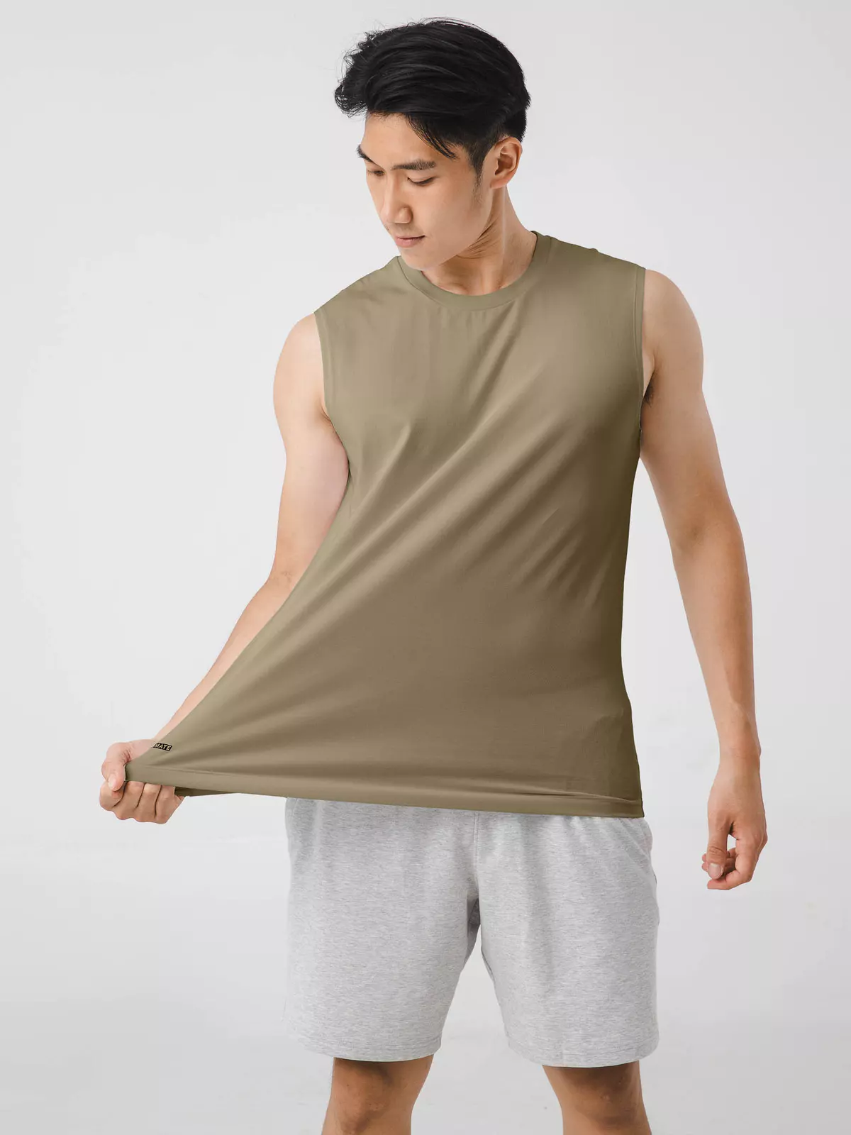 Áo ba lỗ nam sát nách cotton compact logo Coolmate