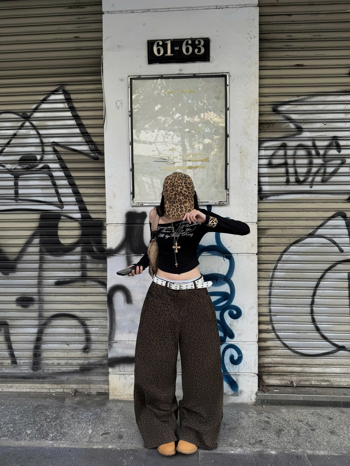 𝐊𝐈𝐋𝐋 𝐒𝐘𝐒𝐓𝐄𝐌 - Quần dài kaki ống rộng da beo SoHo