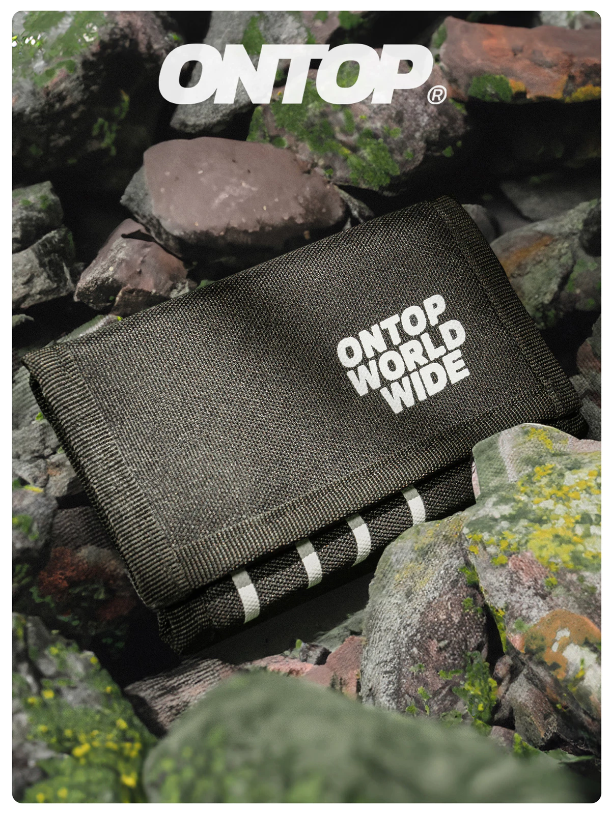 Ví vải canvas nam nữ màu đen ONTOP nắp gập tặng kèm keychain local brand Worldwide Wallet l O-V022
