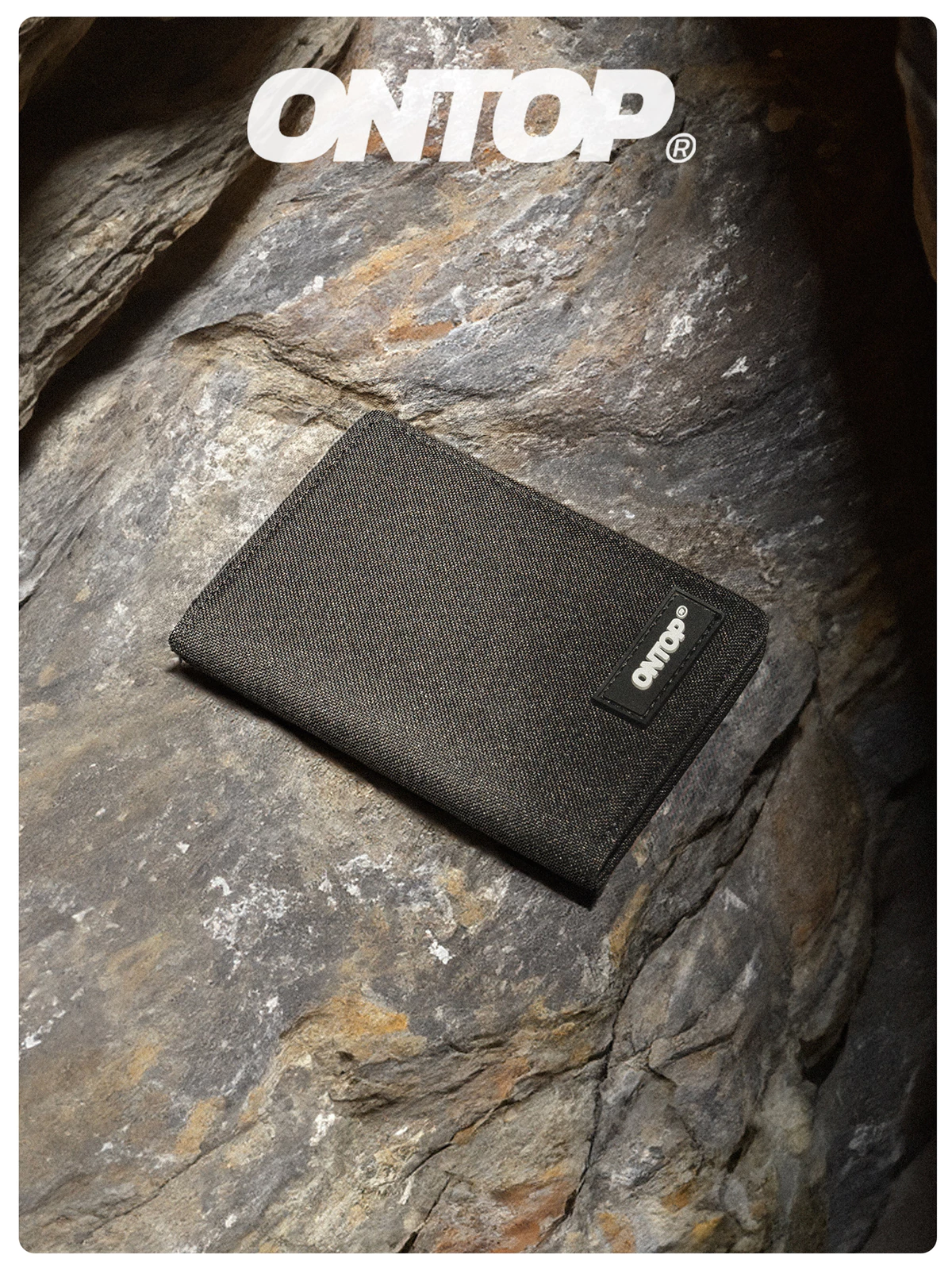 Ví gập đôi vải canvas phối da ONTOP nam nữ nhiều ngăn nhỏ gọn màu đen Bi-Fold Wallet |O-V47 & O-V48