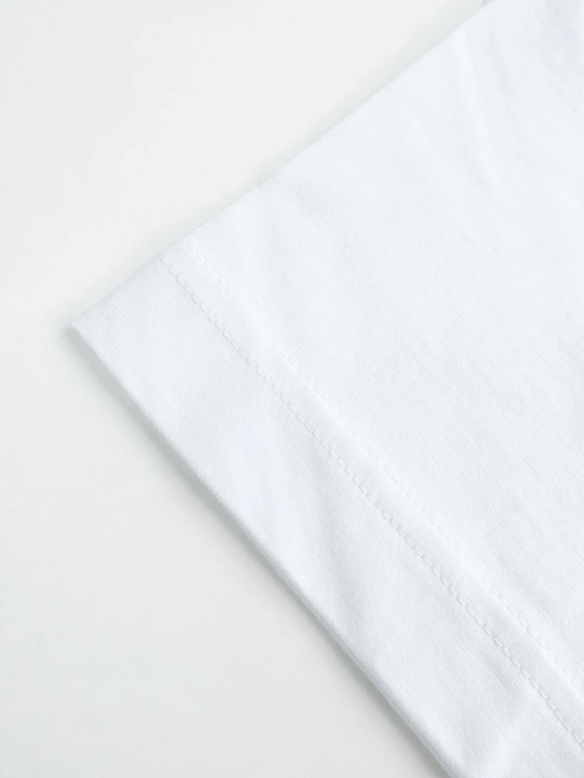 Áo Thun Boxy, Áo Phông Form Rộng Tay Lỡ Chất Vải Cotton Thoáng Mát Dễ Mặc - The J Studio
